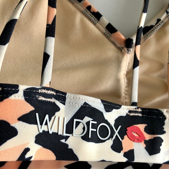 WILDFOX Bellatrix Sports Bra, Racerback Starry Cheetah Stars & Spots sz. S - Picture 6 of 17